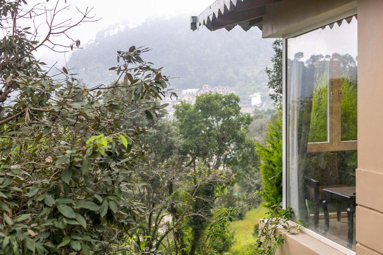 Mistletoe House By Veo - Part Of Stayvista Bhimtal Exterior photo