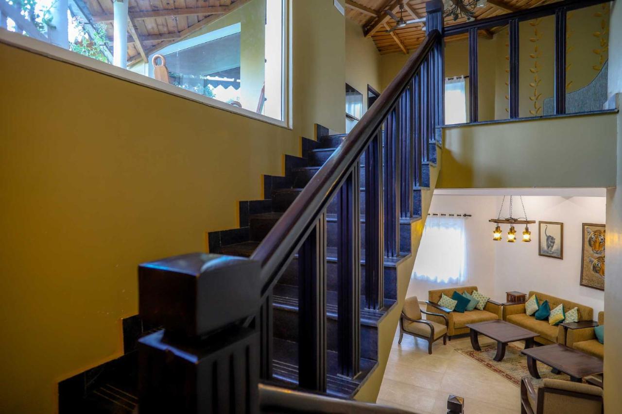 Mistletoe House By Veo - Part Of Stayvista Bhimtal Exterior photo